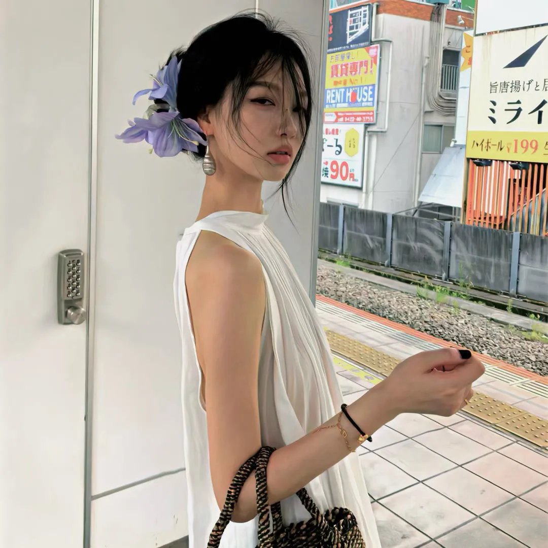 遇刺为生的女人